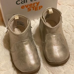 Carter’s Every Step booties size 5